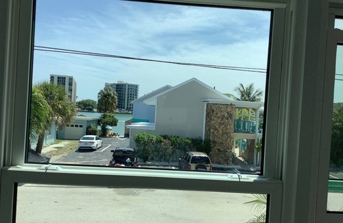 Bay Esplanade Condo | Lovely renovated condo with water views, great value for outstanding amenities