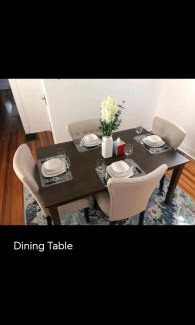 Albany House | Lovely Renovated 2 Bedroom House with private parking