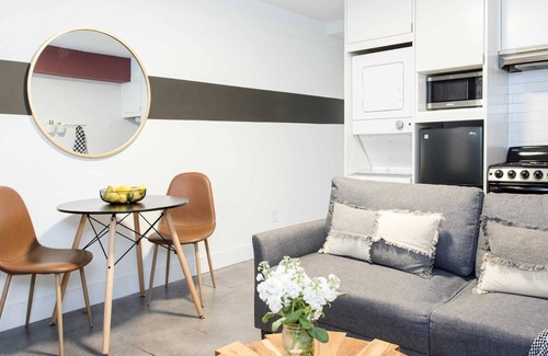 Virginia Highland Apartment | Lovely Rita Summary:
