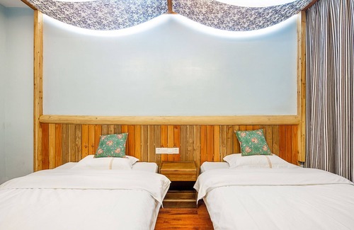 Yongding House | Lovely Roof Inn