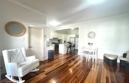 Rockdale House | Lovely room in a shared home right next to the beach with lots of fun activities