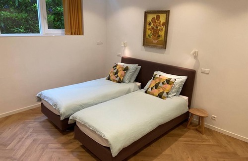 Amsterdam West Bed & Breakfast | Lovely room in the center of Amsterdam with complete privacy