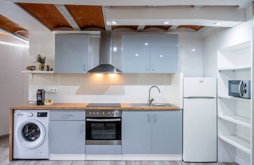 Les Irles Apartment | Lovely Rural Apartment in Les Irles Tarragona