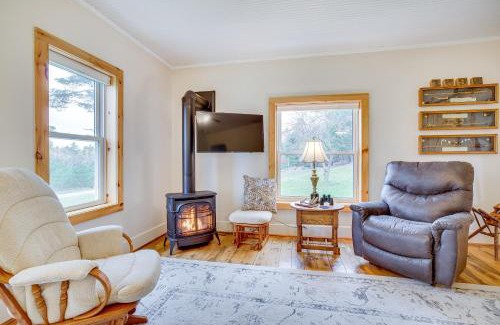Hixton House | Lovely Rural Hixton Farmhouse with Porch and Fire Pit!