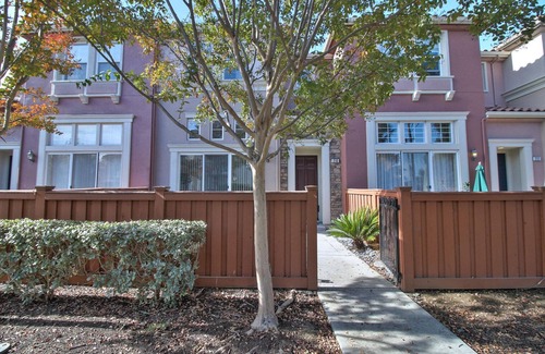 South San Jose House | Lovely San Jose 3BR w/Pool, Spa, Patio + Parking, by Blueground