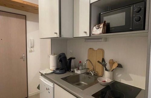 Charente-Maritime Apartment | Lovely seafront studio La Rochelle, 15 minutes from Les Minimes beach