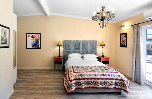 Franschhoek House | Lovely self-catering home, in quiet area, 10 minutes walk to restaurants no01
