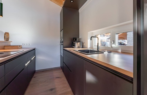 Sankt Lambrecht House | Lovely ski in-ski out lodge with sauna