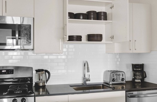 West End Apartment | Lovely Spacious Beacon Hill 1BR w/Views, Gym by Blueground