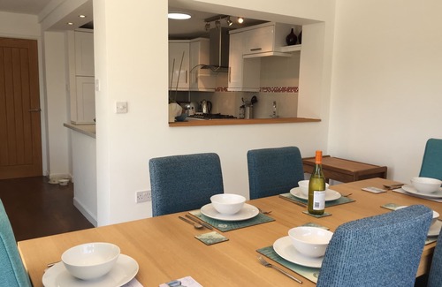 Kingsbridge House | Lovely spacious family and pet friendly home with fabulous views and parking