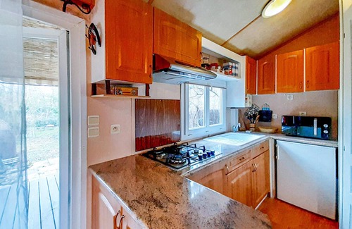 Livry-sur-Seine House | Lovely (sta)caravan in Livry-sur-Seine