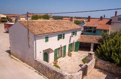 Jadreski House | Lovely Stone Villa with private garden and terrace