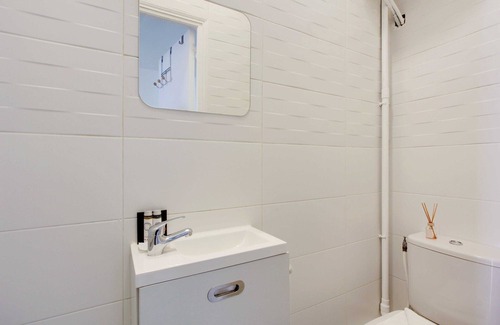 Levallois-Perret Apartment | Lovely studio for 2 people - Levallois-Perret