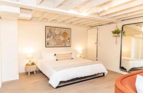 Little Italy House | Lovely Studio in the Heart of Little Italy