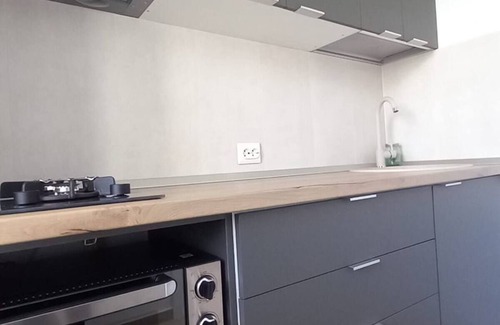 Sector 3 Apartment | Lovely Sunrise-parking & metro-15 min. city centernn