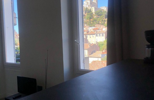 Vauban Apartment | Lovely T1 in Vauban, Notre Dame view, near Old Port