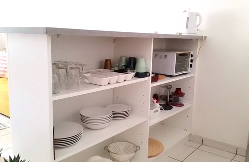 Carcassonne Apartment | Lovely T2 with pool-near city and transport