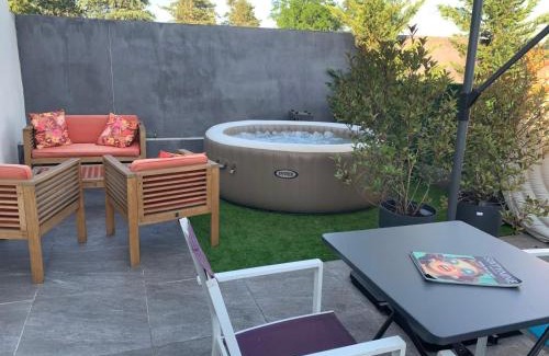 Decines-Charpieu Apartment | Lovely T3