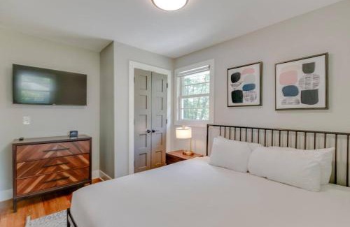 Franklin House | Lovely Three Bedroom Home Historic Franklin Quadplex