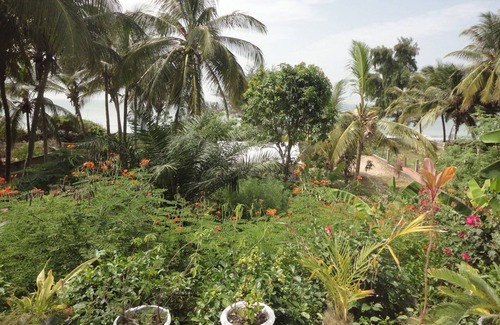 Cap Skirring Villa | Lovely through-home, direct access to beach and ocean 🌊, Ideal family home