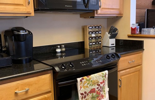 Seven Springs House | Lovely townhouse with 3 bedrooms 3 bathrooms