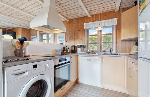 Houvig Strand House | Lovely traditional Danish vacation home in the dunes