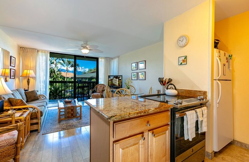Kihei Condo | Lovely Tropical Retreat! Spotless and amazingly well equipped. Great rates.
