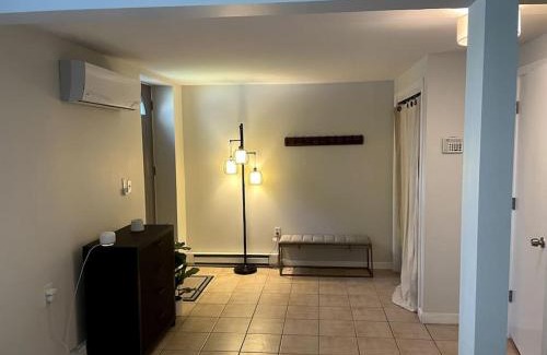 South Boston Apartment | Lovely Two Bedroom Condo in South Boston