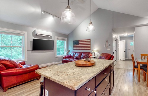 Bridgton House | Lovely, updated home on 70 acres with high-end appliances