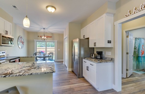 Ocean Isle Beach House | Lovely Vacation Home ~ 1 Mi to Ocean Isle Beach!