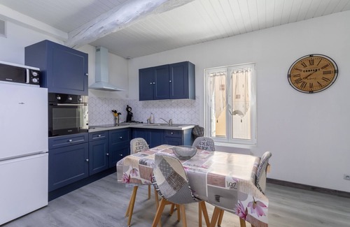 Belesta House | Lovely vacation home Logis du roussillon