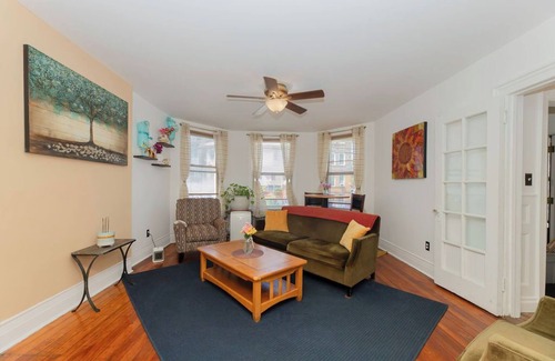 Jersey City Apartment | Lovely Victorian Home. Spacious 2 bedroom w/Parking. Bed & Breakfast Type Space