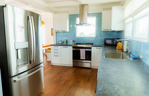 Sero Colorado House | Lovely Villa at Baby Beach Aruba, 2 mins to Beach, Big Pool, perfect for family