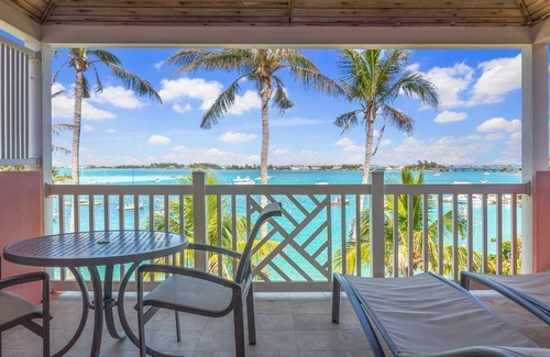 Somerset Village Apartment | Lovely water view Room with private Patio/Balcony