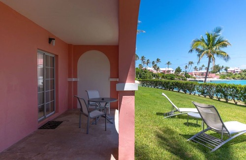 Somerset Village Apartment | Lovely water view Room with private Patio/Balcony