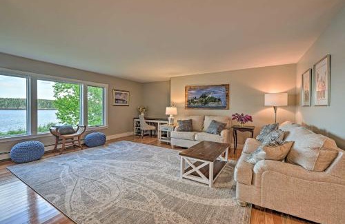 Owls Head House | Lovely Waterfront Owls Head Home with Own Beach