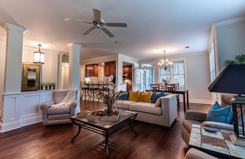 Lake Oconee Condo | Lovely Wooded 2BR Condo Overlooking the Oconee Course