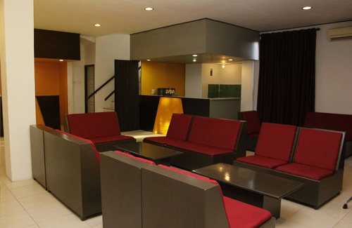 Padang Hotel | Lovetel