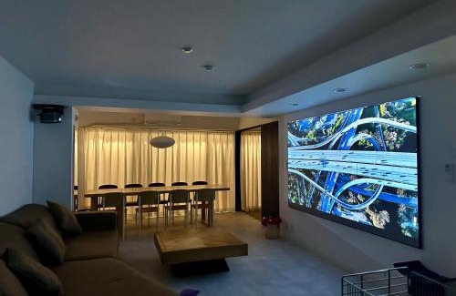 Nezu Apartment | LoveTokyo Maisonette Terrace
