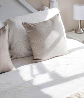 Painswick House | Loveview - A Painswick Stone Haven