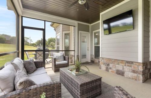 Winchester House | Lovin Lake Life at Twin Creeks