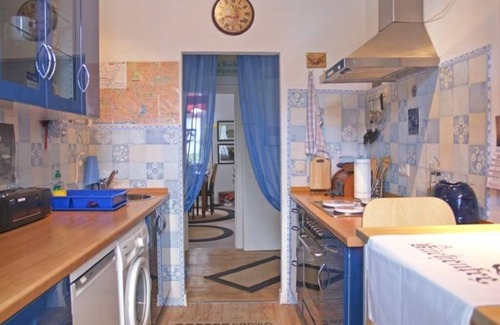 Buxtehude Apartment | Lovingly modernized apartment in Buxtehude - central + quiet!