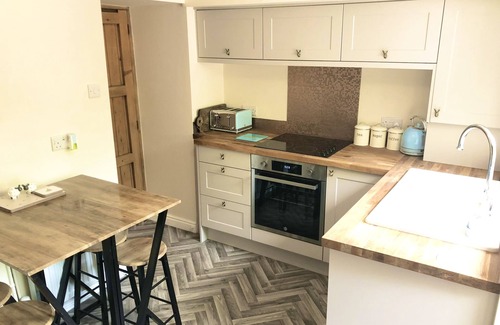 Ingleton Cottage | Lovingly Renovated Cosy Dog Friendly Cottage in the heart of Ingleton