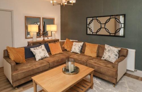 Easington House | Low Moor