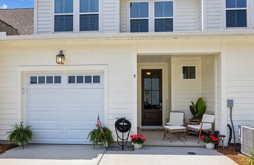 Bluffton House | Lowcountry Luxe - Golf, Bike, Eat, Fun!