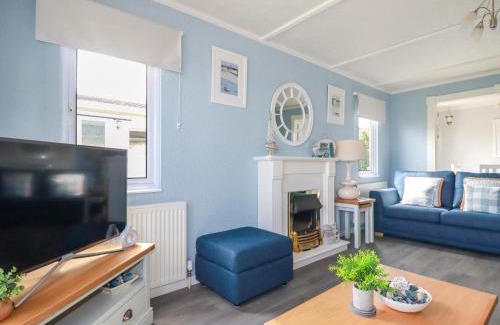 Padstow House | Lowen Lodge
