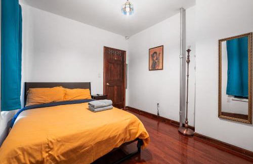 Bowery Apartment | Lower East Side Vintage Cozy 2Bedroom