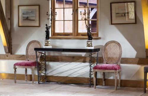 Combe House | Lower Farm Barn