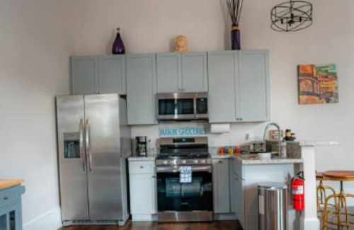 Milan House | Lower Garden Home Walk 2 Streetcar