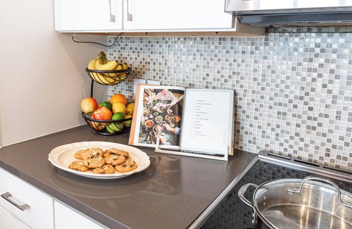 Lower Greenville House | Lower Greenville Gallery